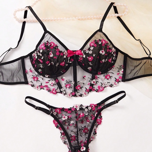 Primrose Noir Dreamscape Bustier by SilkRose Lingerie - Picture 3 of 6